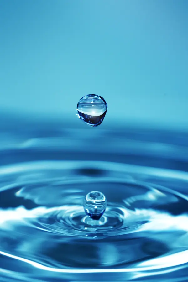 EDTA-IV-Therapy-Treatment A droplet of water falling. Get EDTA IV Therapy from Nonkulie Dladla, M.D. in Manhattan.